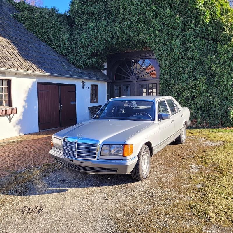 Gebraucht Mercedes 280 SE 185 PS (136 kW) 1982 Silber Limousine