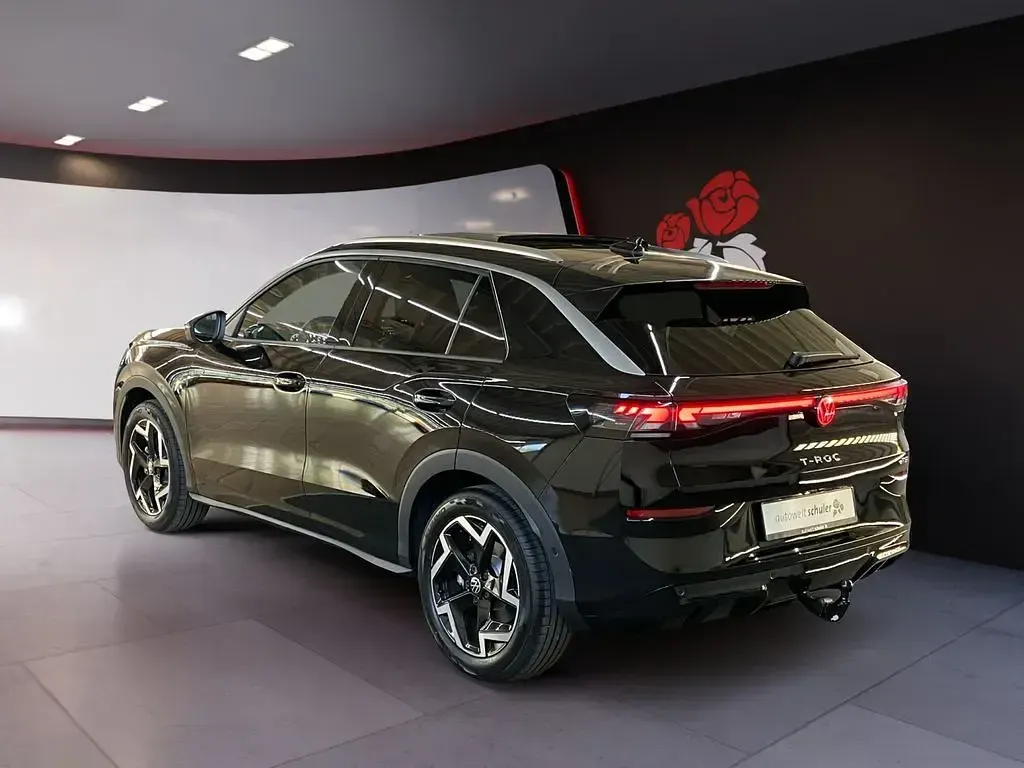 Neu VW T-Roc R-line 150 PS (110 kW) 2026 Grenadillschwarz metallic SUV