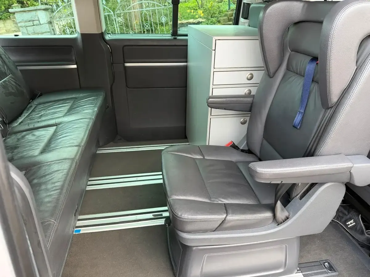 Gebraucht VW Multivan Highline 174 PS (127 kW) 2007 Silber Van / Kleinbus