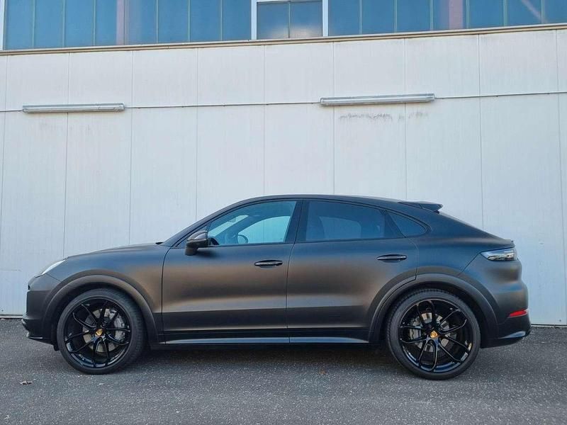Schwarz Gebraucht 2019 Porsche Cayenne S Coupe Coupé | 67.900 € (Fairer Preis) - Bild 1/4