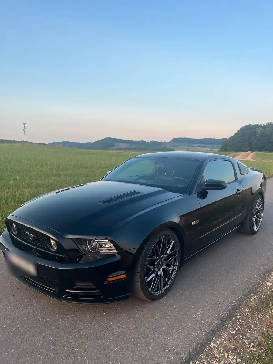 Gebraucht Ford Mustang 426 PS (313 kW) 2013 Schwarz Coupé