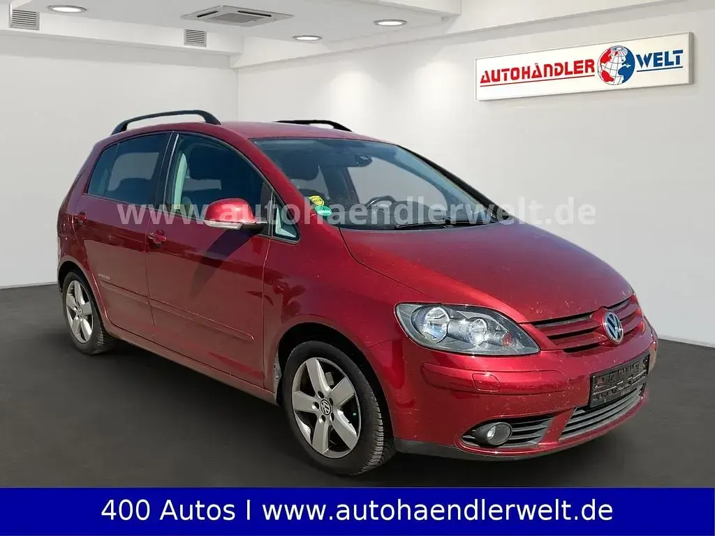 Gebraucht VW Golf Plus Cross Comfortline 122 PS (89 kW) 2009 Rot Limousine