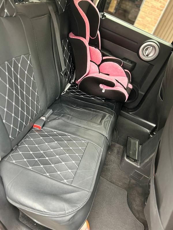 Używany Dodge Nitro 170 KM (125 kW) 2007 Czarny SUV