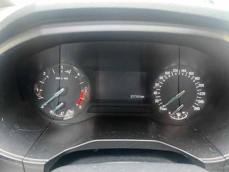 Gebraucht Ford Focus 120 PS (88 kW) 2016 Grau Kombi