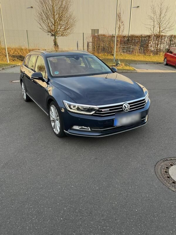 Blau Gebraucht 2015 VW Passat Kombi | 16.500 € (Etwas zu teuer) - Bild 1/4