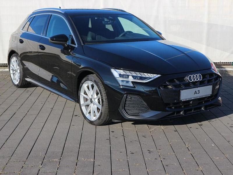 Gebraucht Audi A3 S-Line 150 PS (110 kW) 2025 Mythosschwarz metallic Limousine