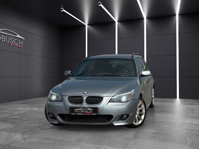 Gebraucht BMW 523 177 PS (130 kW) 2005 Grau Kombi