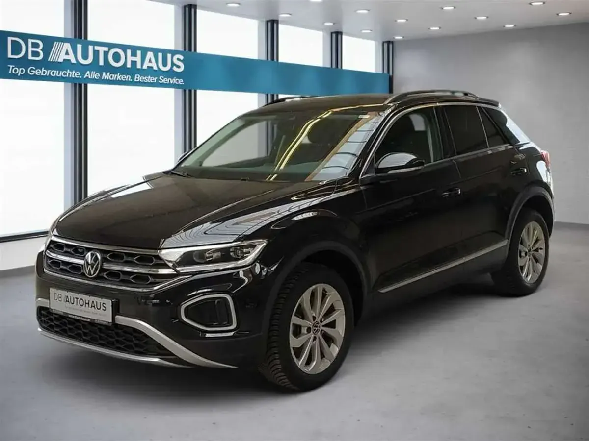 Gebraucht VW T-Roc Style 150 PS (110 kW) 2024 SUV