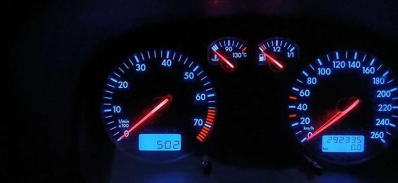 Gebraucht VW Bora 101 PS (74 kW) 1999 Silber Limousine