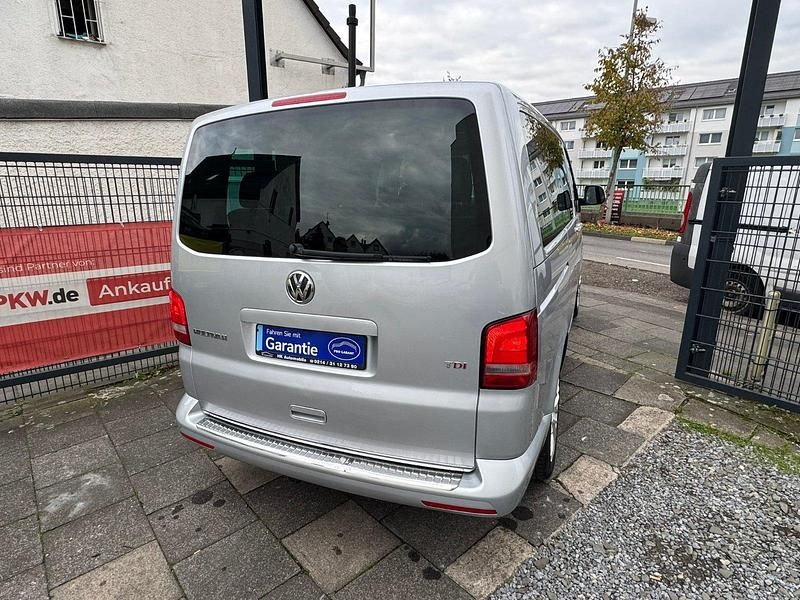 Gebraucht VW Multivan Highline 179 PS (131 kW) 2014 Silber Van / Kleinbus