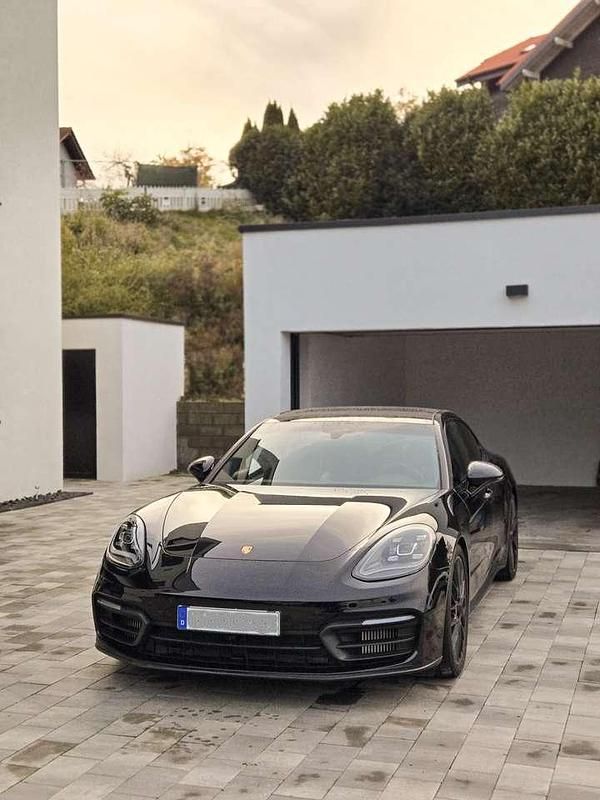 Gebraucht Porsche Panamera 4 330 PS (242 kW) 2021 Schwarz Limousine