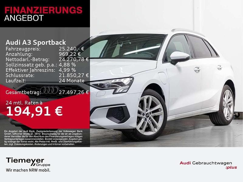 Gletscherweiß metallic Gebraucht 2023 Audi A3 e-tron Kleinwagen | 25.240 € (Fairer Preis) - Bild 1/4