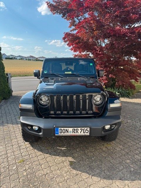 Schwarz Gebraucht 2020 Jeep Wrangler Sahara SUV | 42.900 € (Guter Preis) - Bild 1/4