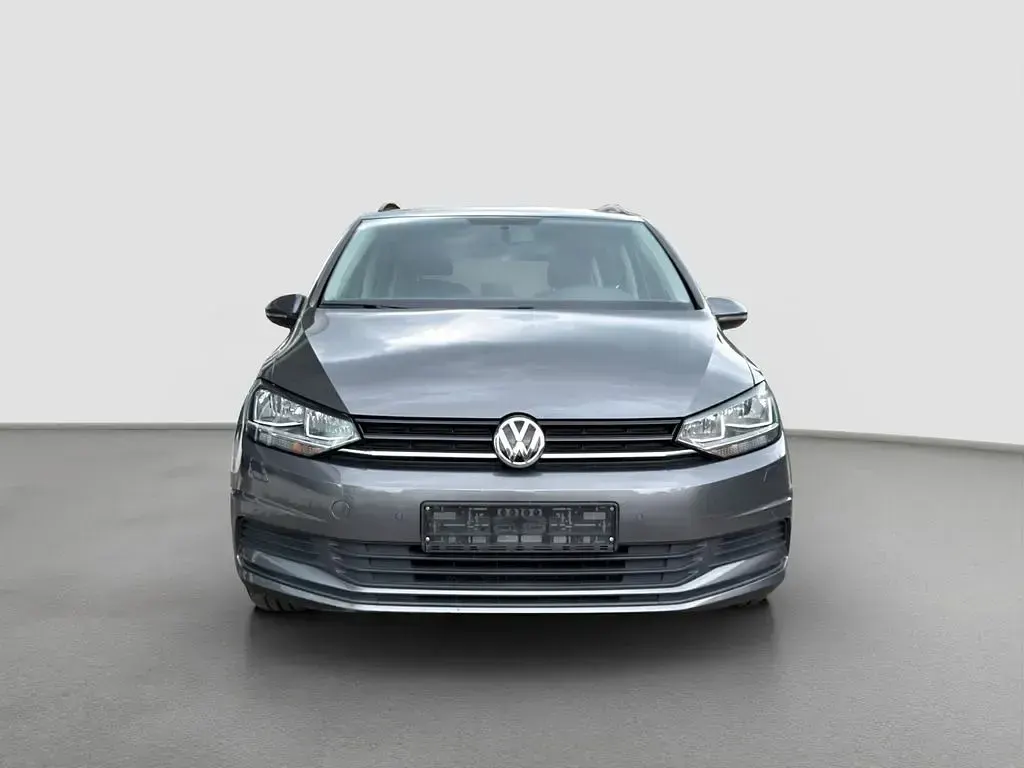 Gebraucht VW Touran Trendline 110 PS (80 kW) 2015 Grau Van / Kleinbus
