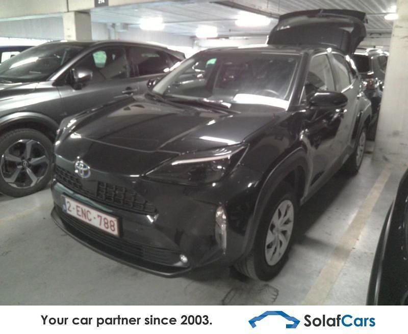 Schwarz Gebraucht 2023 Toyota Yaris Cross SUV | 18.755 € (Superpreis) - Bild 1/4