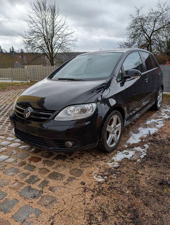 Gebraucht VW Golf Plus Cross Comfortline 150 PS (110 kW) 2009 Schwarz Van / Kleinbus