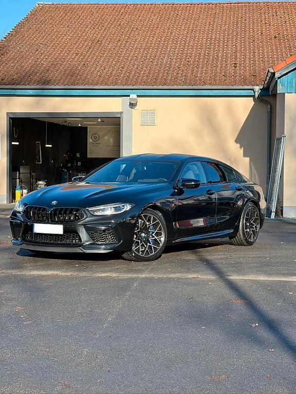 Schwarz Gebraucht 2021 BMW M8 Competition Edition Coupé | 73.490 € (Fairer Preis) - Bild 1/4
