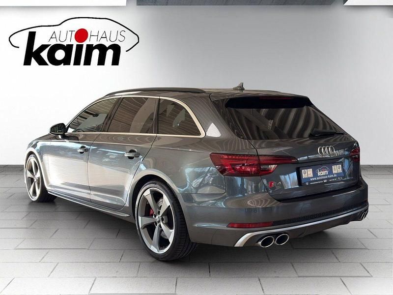 Gebraucht Audi S4 Comfort 347 PS (255 kW) 2019 Andere Kombi