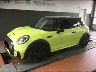 Gebraucht Mini John Cooper Works 231 PS (169 kW) 2023 Kleinwagen