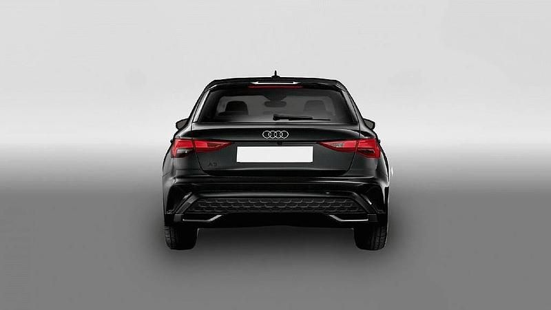 Gebraucht Audi A3 S-Line 150 PS (110 kW) 2025 Schwarz Limousine