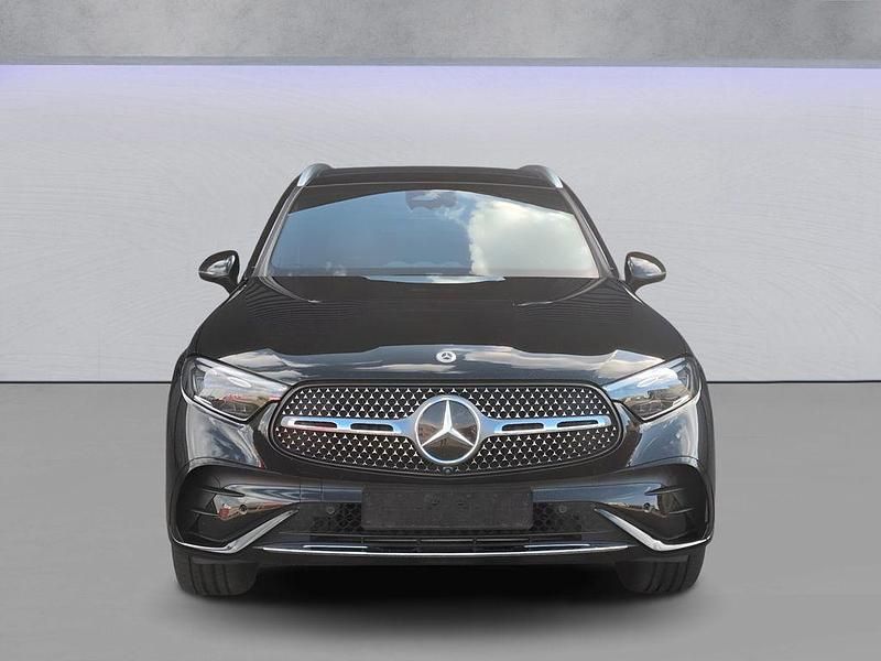 Gebraucht Mercedes GLC300e 313 PS (230 kW) 2023 Schwarz SUV