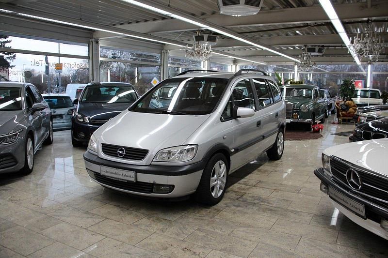 Gebraucht Opel Zafira 101 PS (74 kW) 2002 Grau Van / Kleinbus