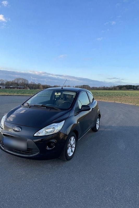 Gebraucht Ford Ka Champions Edition 69 PS (50 kW) 2013 Schwarz Kleinwagen