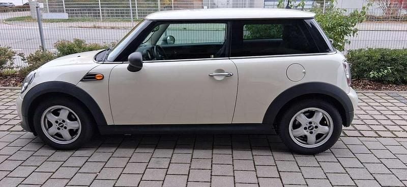 Gebraucht Mini ONE 75 PS (55 kW) 2011 Kleinwagen