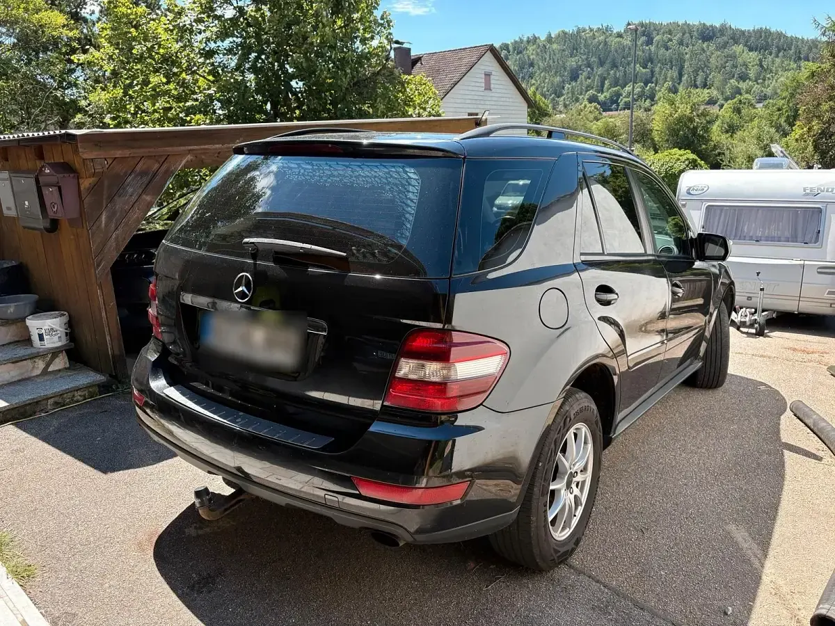 Gebraucht Mercedes ML280 190 PS (139 kW) 2009 SUV