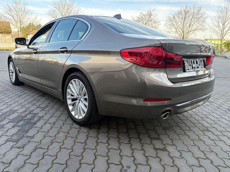 Gebraucht BMW 530 Luxury Line 265 PS (194 kW) 2017 Silber Limousine