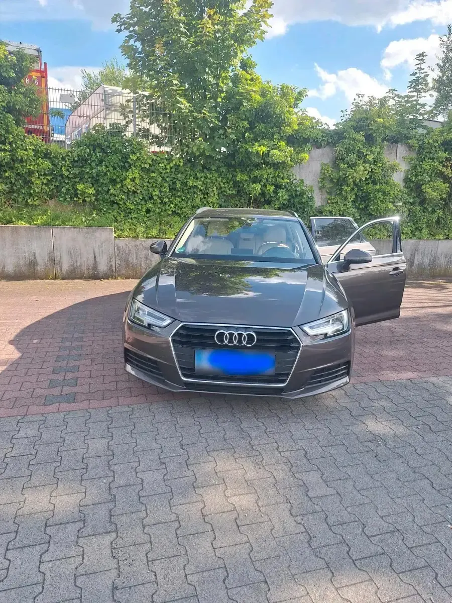 Gebraucht Audi A4 150 PS (110 kW) 2018 Kombi