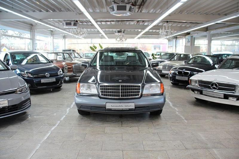 Gebraucht Mercedes S320 231 PS (169 kW) 1992 Schwarz Limousine