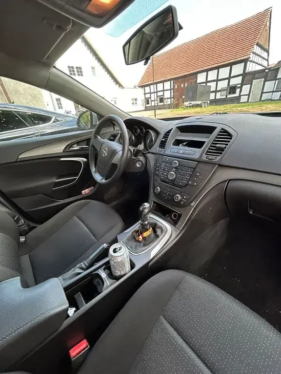 Gebraucht Opel Insignia 116 PS (85 kW) 2009 Silber Limousine