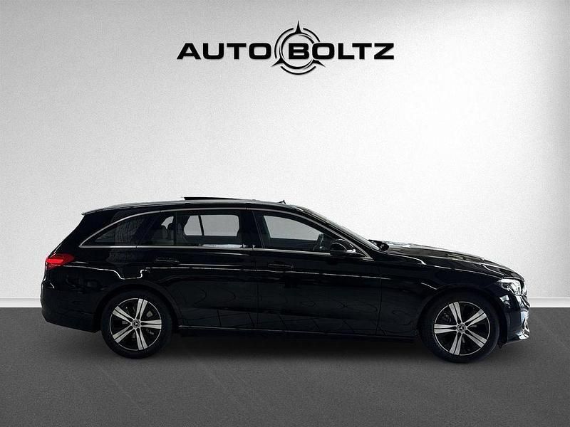 Gebraucht Mercedes C200 Avantgarde 204 PS (150 kW) 2023 Schwarz Kombi