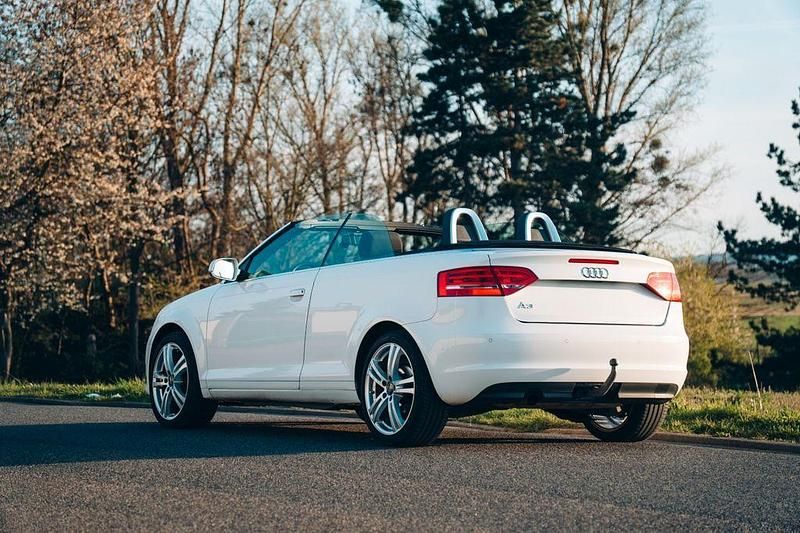 Gebraucht Audi A3 Cabriolet Attraction 105 PS (77 kW) 2010 Weiß Cabrio