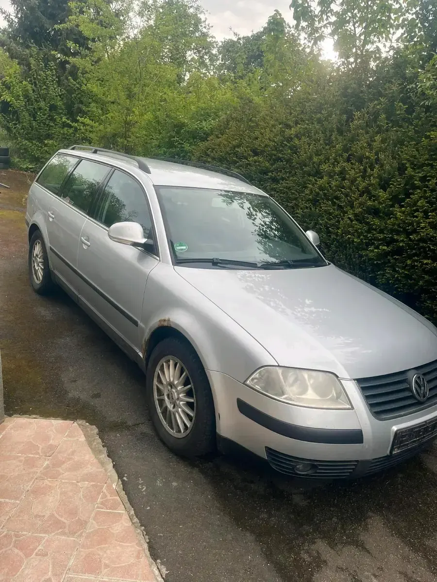 Gebraucht VW Passat 136 PS (100 kW) 2005 Silber Kombi