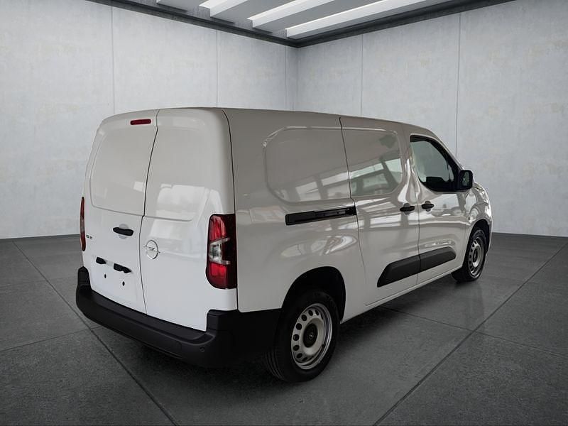 Neu Opel Combo 102 PS (75 kW) 2026 Weiß Limousine