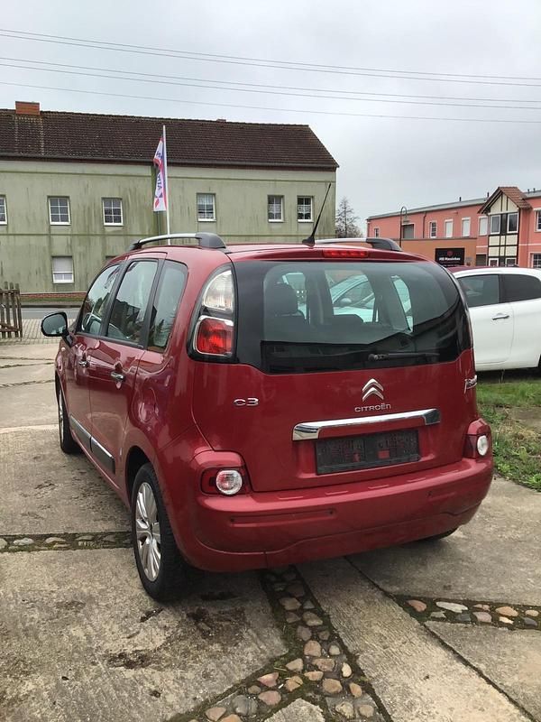 Gebraucht Citroën C3 Picasso Exclusive 114 PS (83 kW) 2014 Lackierung rot rubi/metallic Van / Kleinbus