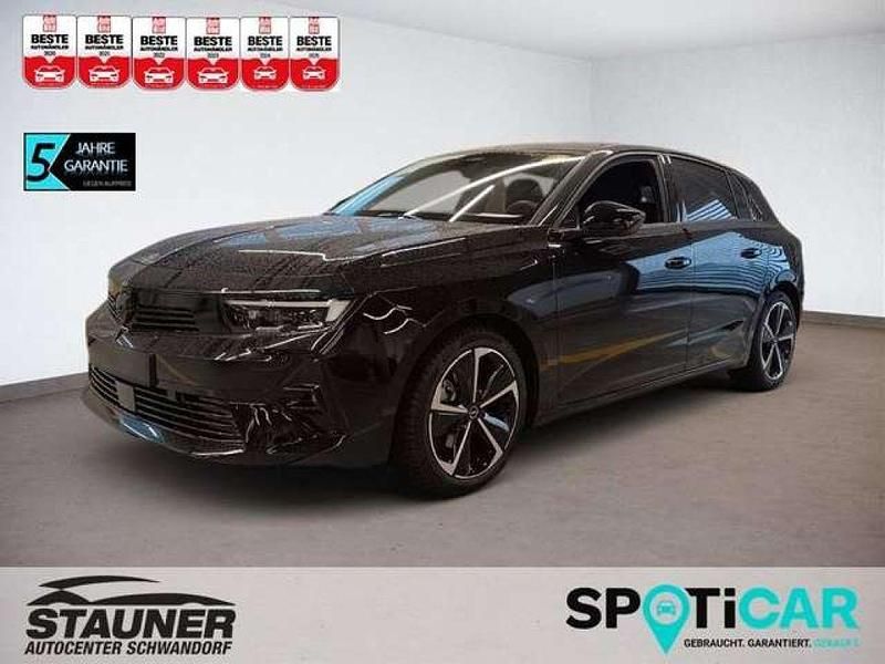 Karbon schwarz metallic (metallic) Gebraucht 2024 Opel Astra Limousine | 21.980 € (Superpreis) - Bild 1/4