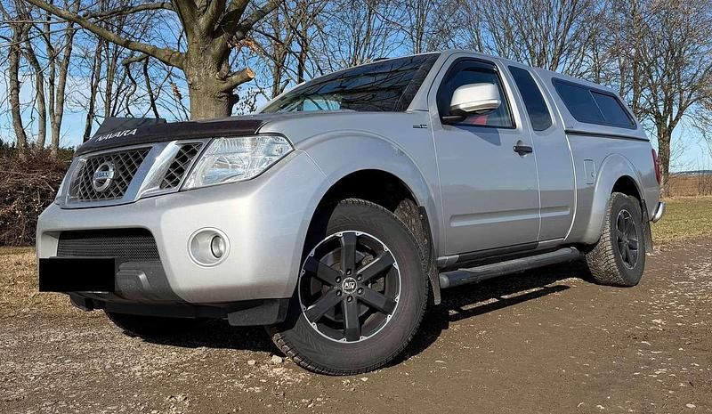 Gebraucht Nissan Navara 190 PS (139 kW) 2015 Silber Pickup