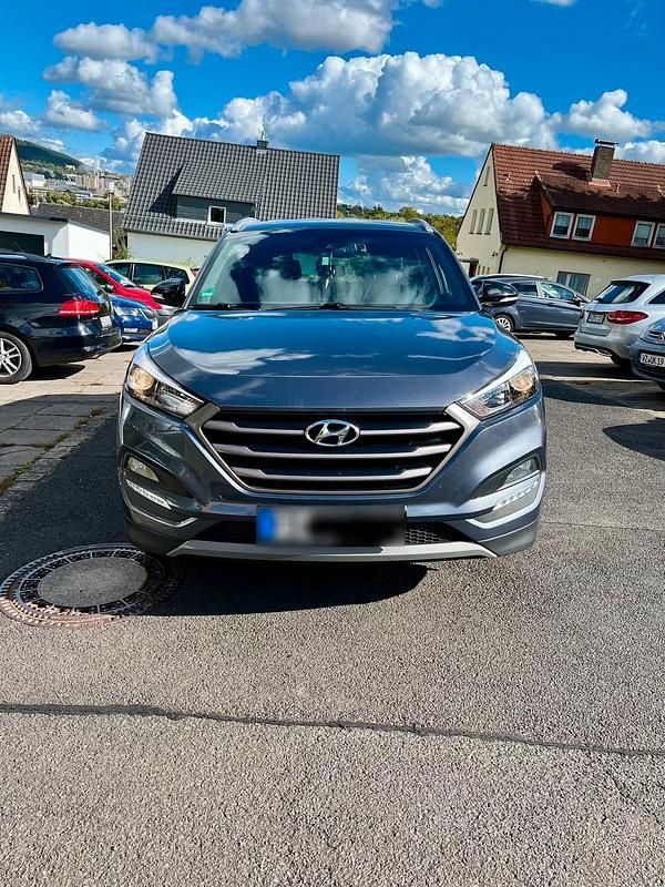 Gebraucht Hyundai Tucson 177 PS (130 kW) 2018 Grau SUV