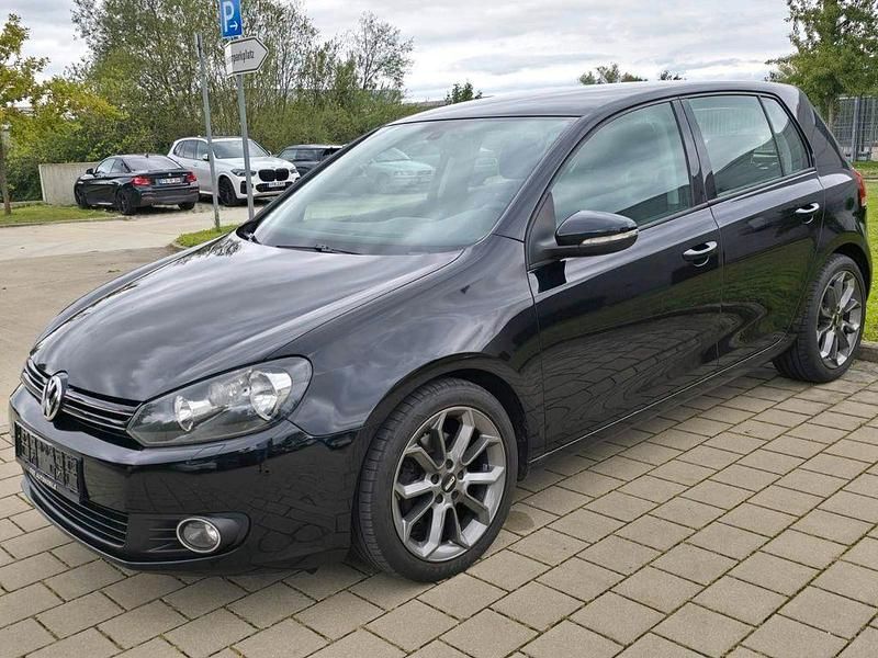 Schwarz Gebraucht 2009 VW Golf VI Comfortline Limousine | 3.990 € (Fairer Preis) - Bild 1/4