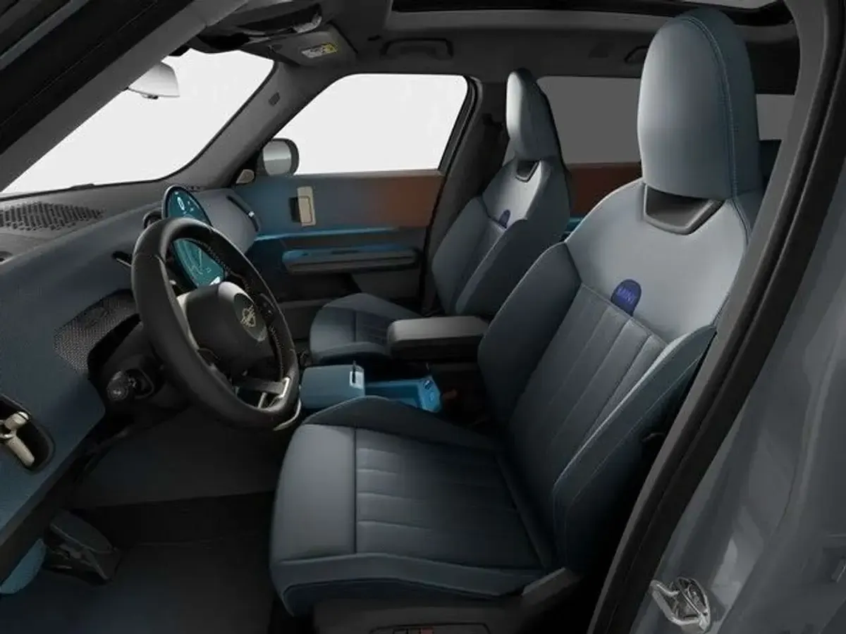 Neu Mini Countryman Favoured 230 kW (313 PS) 2025 Grau SUV