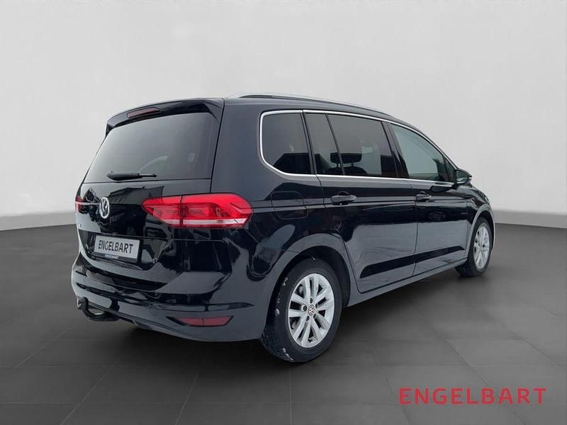 Gebraucht VW Touran Highline 150 PS (110 kW) 2018 Schwarz Van / Kleinbus