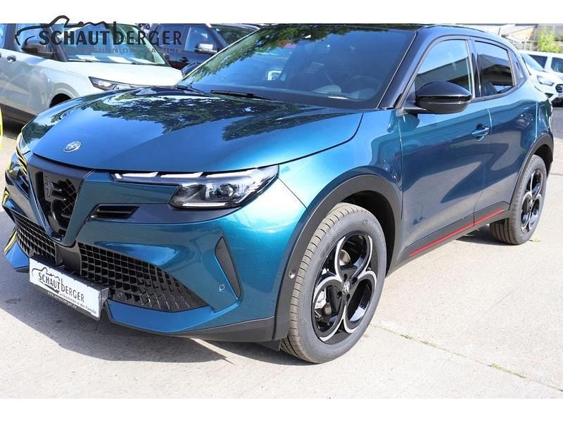 Blau Neu 2025 Alfa Romeo GT Junior SUV | 44.990 € - Bild 1/4
