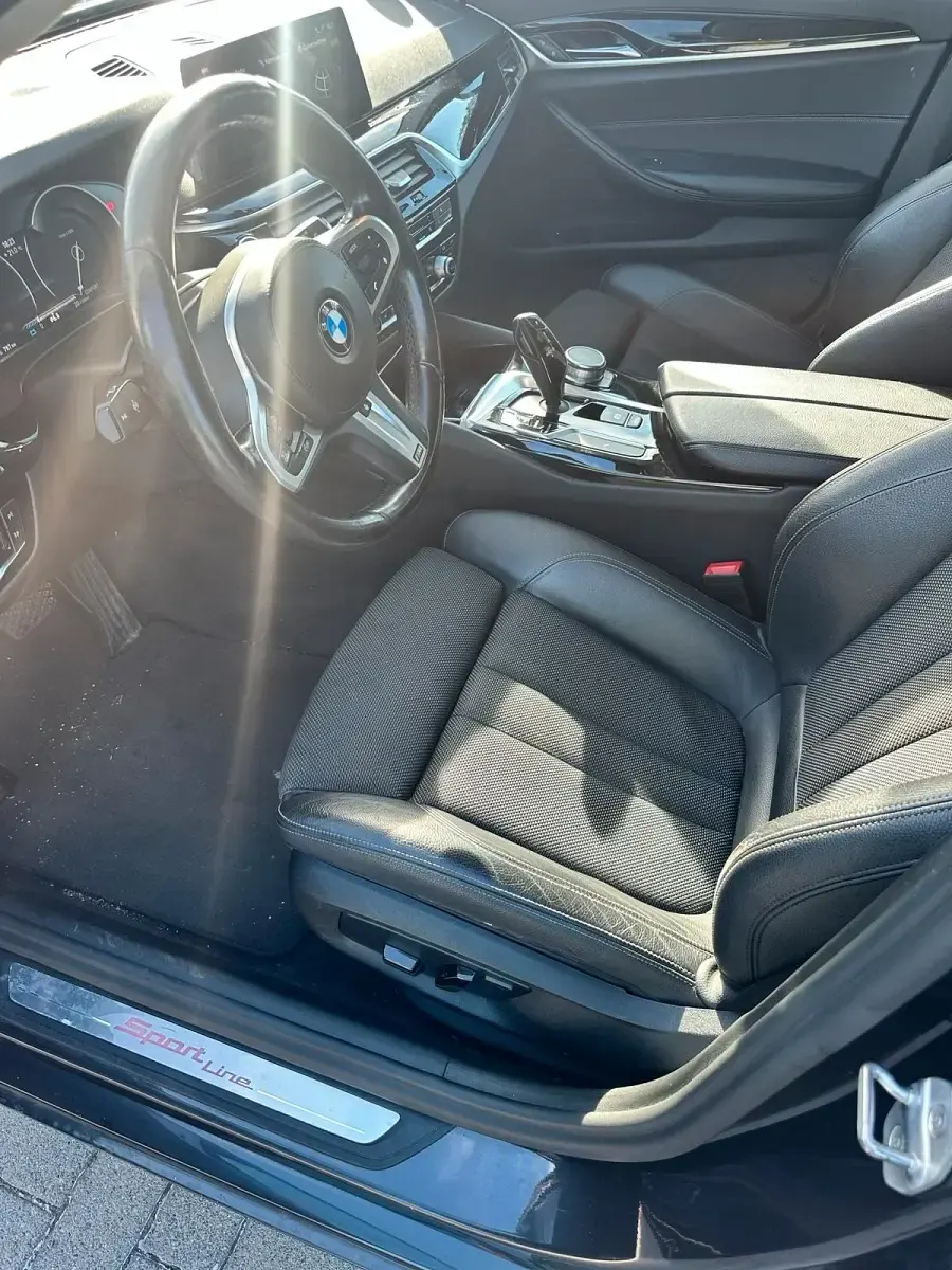 Gebraucht BMW 520 Sport Line 190 PS (139 kW) 2017 Grau Kombi