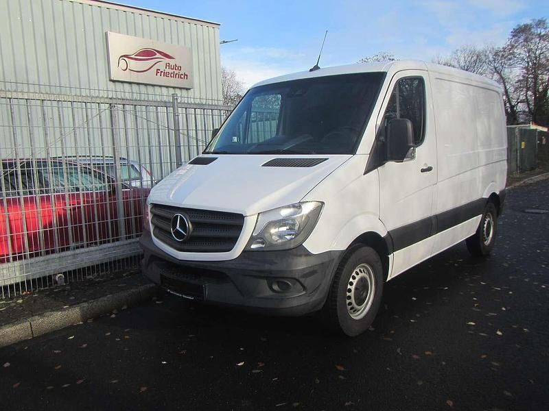 Gebraucht Mercedes Sprinter 163 PS (119 kW) 2019 Arktikweiss Van