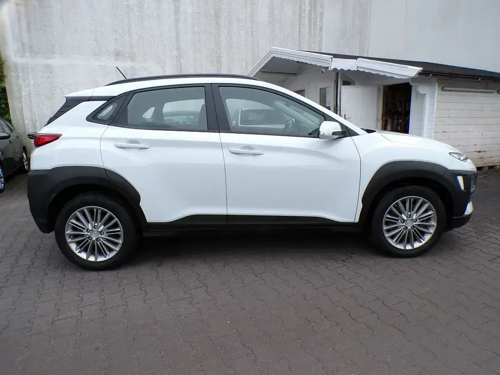 Gebraucht Hyundai Kona 177 PS (130 kW) 2019 Weiß SUV