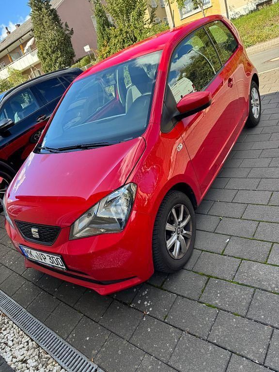 Rot Gebraucht 2017 Seat Mii Chic Kleinwagen | 4.300 € (Fairer Preis) - Bild 1/4