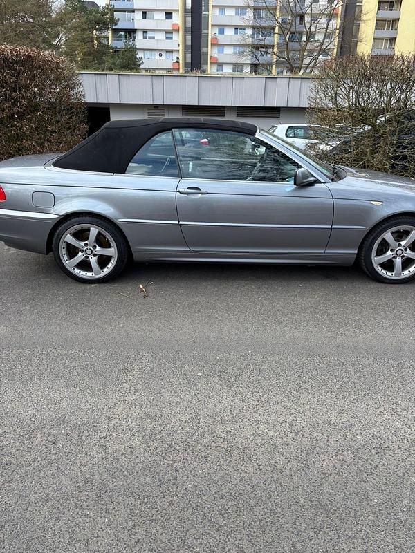 Gebraucht BMW 320 Cabriolet 170 PS (125 kW) 2005 Grau Cabrio